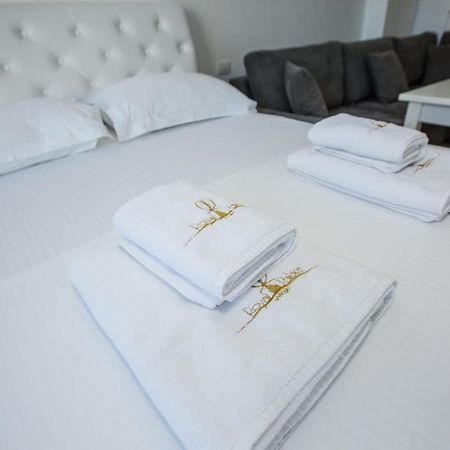 Royal Palace Aparthotel Lezhe Luaran gambar