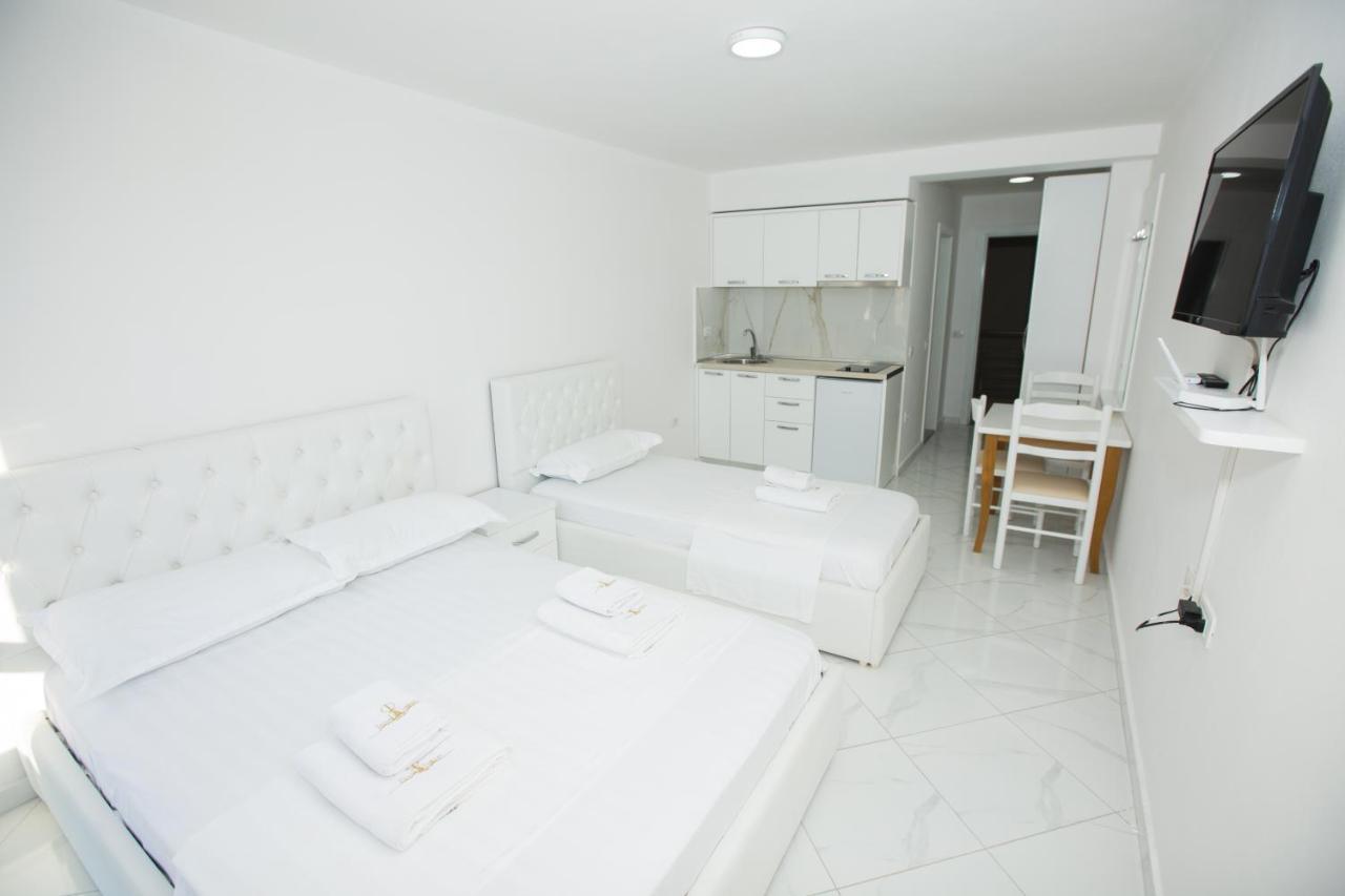 Royal Palace Aparthotel Lezhe Luaran gambar