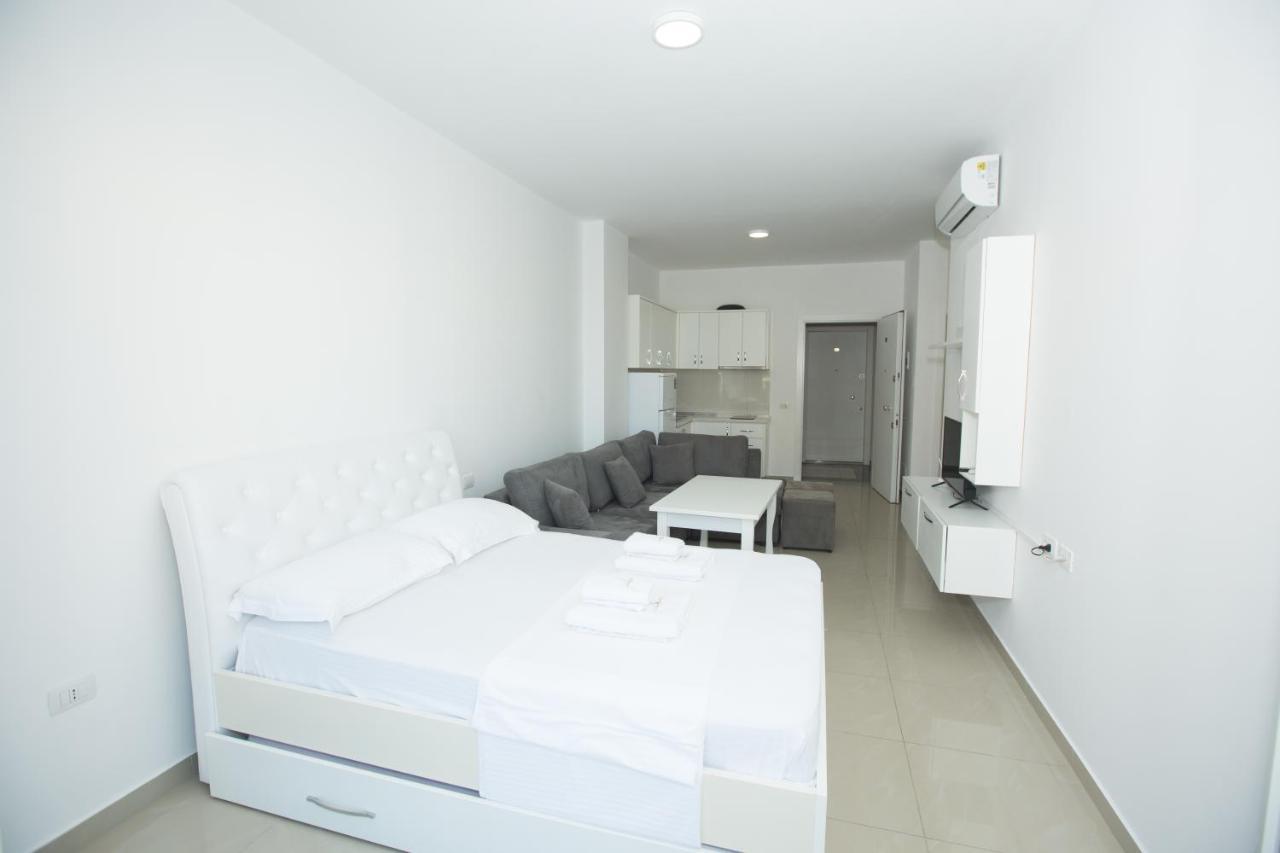 Royal Palace Aparthotel Lezhe Luaran gambar