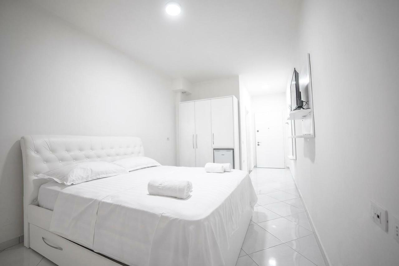 Royal Palace Aparthotel Lezhe Luaran gambar
