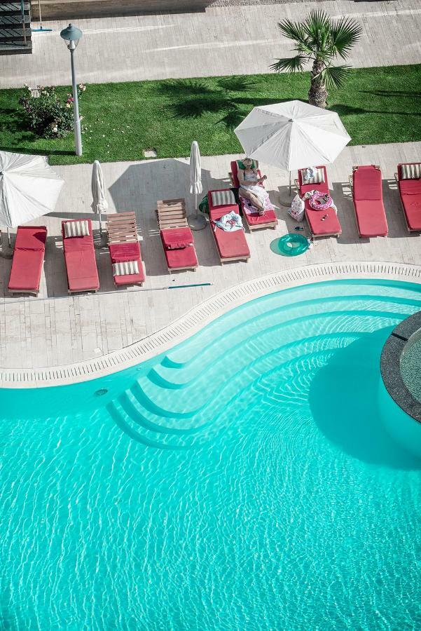 Royal Palace Aparthotel Lezhe Luaran gambar