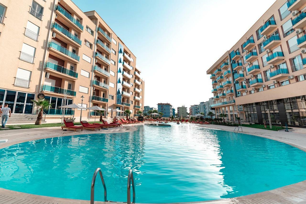 Royal Palace Aparthotel Lezhe Luaran gambar